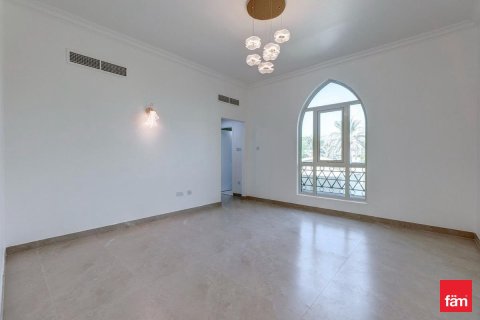 Villa de 4 chambres  No. 111337 6