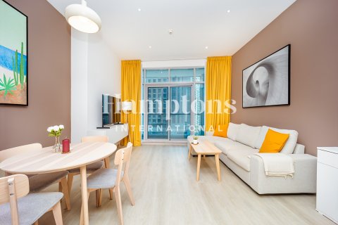 Apartment de 1 dormitorio en The Address Dubai Marina, UAE No. 143231