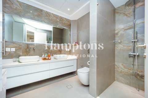 Apartment de 1 dormitorio en The Address Dubai Marina, UAE No. 143231 18