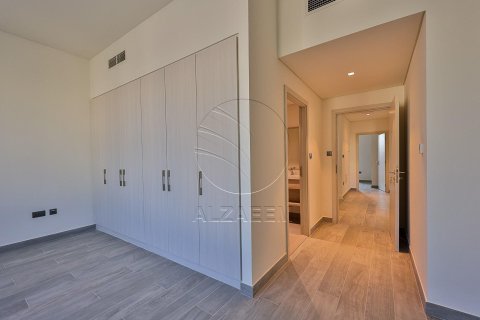 Villa de 4 dormitorios en  Yas Island, UAE No. 90064 23