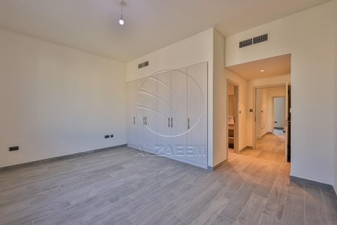 Villa de 4 dormitorios en  Yas Island, UAE No. 90064 26