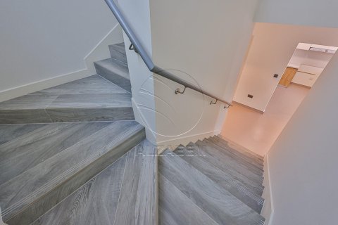 Villa de 4 dormitorios en  Yas Island, UAE No. 90064 12