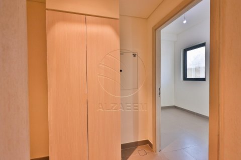 Villa de 4 dormitorios en  Yas Island, UAE No. 90064 7