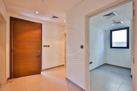 Villa de 4 dormitorios en  Yas Island, UAE No. 90064 10