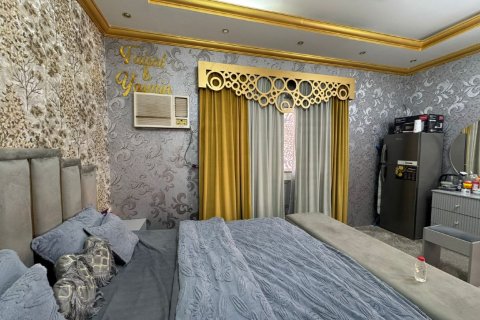 5 bedrooms Villa in Seih Al Harf, UAE No. 184066 12