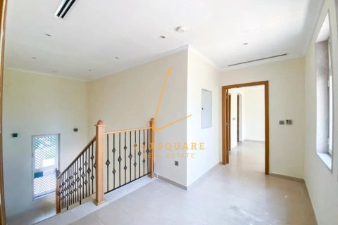 3 bedrooms Villa in Jumeirah Park, UAE No. 168357 5