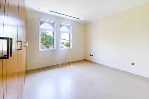 3 bedrooms Villa in Jumeirah Park, UAE No. 168357 16