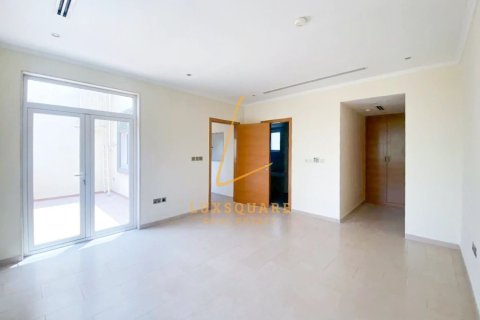 3 bedrooms Villa in Jumeirah Park, UAE No. 168357 18