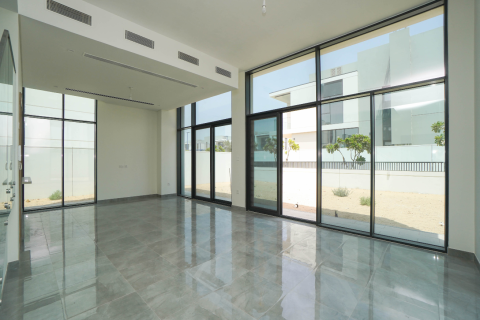 5 bedrooms Villa in Al Furjan, UAE No. 168356 16