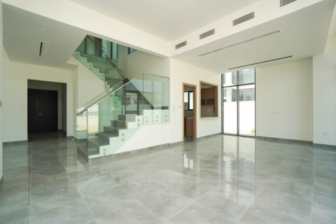 5 bedrooms Villa in Al Furjan, UAE No. 168356 14