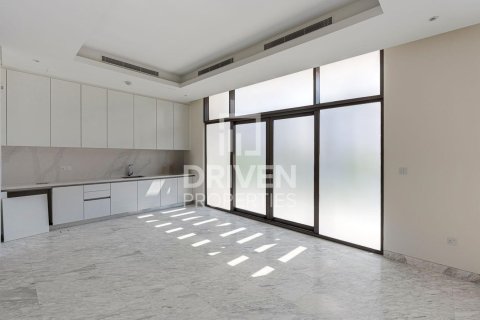 Villa de 4 chambres à District One, UAE No. 192058 12