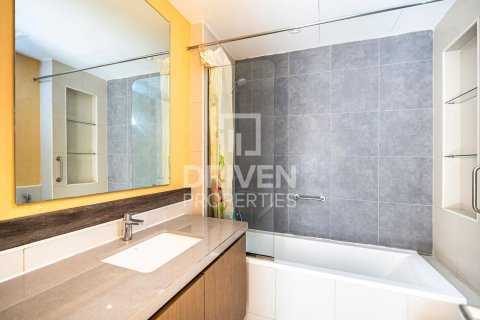 3 bedrooms Apartment in EMAAR South, UAE No. 192064 20
