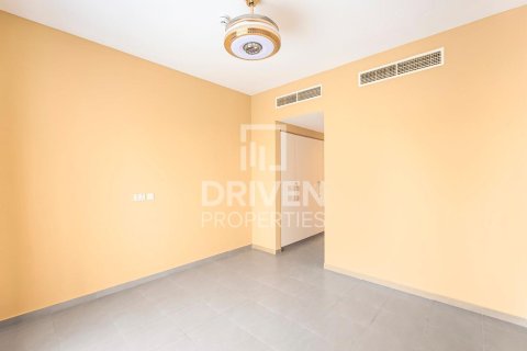 3 bedrooms Apartment in EMAAR South, UAE No. 192064 17