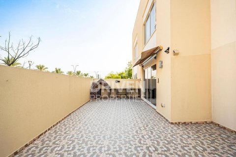 3 bedrooms Apartment in EMAAR South, UAE No. 192064 4