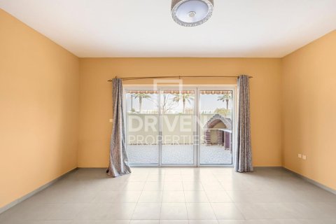 3 bedrooms Apartment in EMAAR South, UAE No. 192064 5