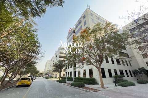 Офис 4015м² в Дубай Инвестмент Парк, ОАЭ №164147 17