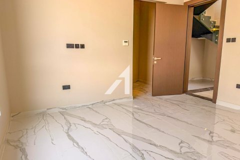 4 غرف نوم فيلا في Al Aweer, الإمارات العربية المتحدة رقم 145052 16