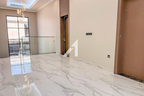 4 غرف نوم فيلا في Al Aweer, الإمارات العربية المتحدة رقم 145052 9