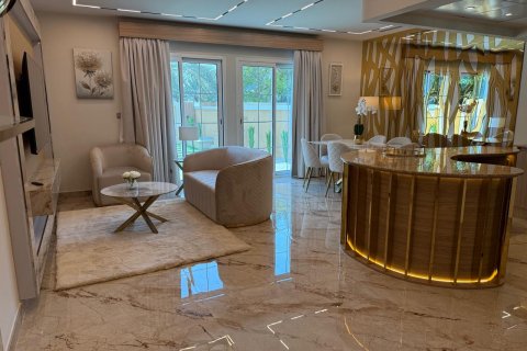 2 غرف نوم تاون هاوس في Jumeirah Village Triangle, الإمارات العربية المتحدة رقم 154337 11