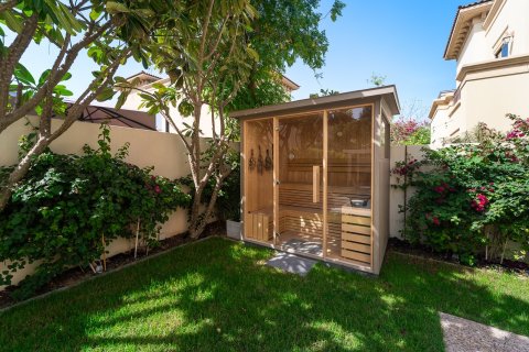 4 غرف نوم فيلا في دبي, الإمارات العربية المتحدة رقم 154340 19