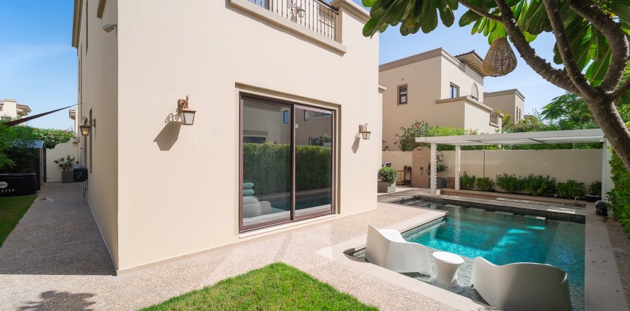 4 غرف نوم فيلا في دبي, الإمارات العربية المتحدة رقم 154340