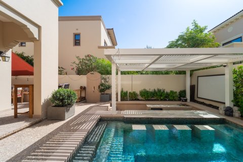 4 غرف نوم فيلا في دبي, الإمارات العربية المتحدة رقم 154340 13