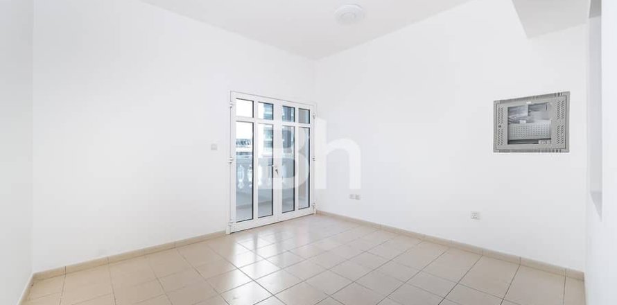 Apartment de 2 dormitorios en Jumeirah Village Circle, UAE No. 171983