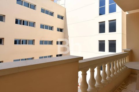 Apartment de 2 dormitorios en Jumeirah Village Circle, UAE No. 171987 10