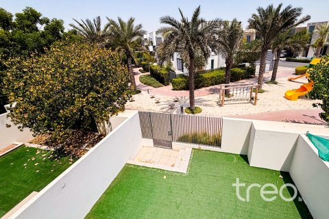 3 bedrooms Townhouse in Joy, UAE No. 198984 11