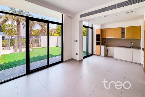 3 bedrooms Townhouse in Joy, UAE No. 198984 13