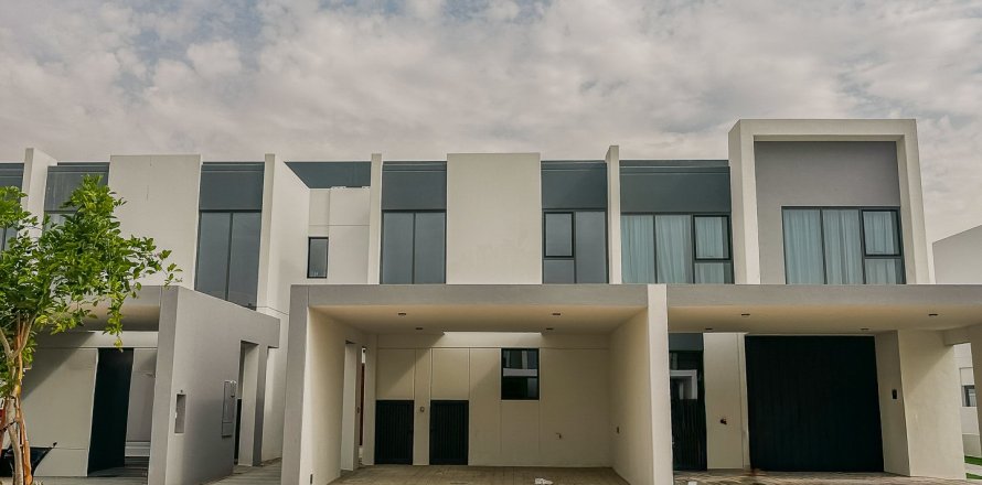 3 bedrooms Townhouse in Villanova, UAE No. 198980