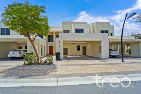 3 bedrooms Villa in Hayat Townhouses, UAE No. 198982