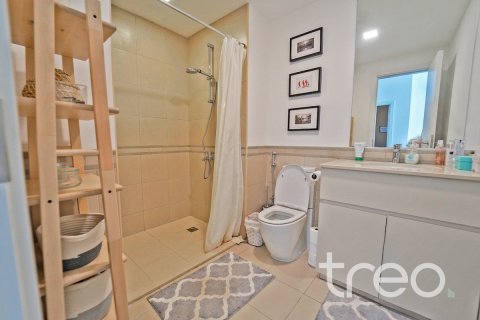 3 bedrooms Villa in Hayat Townhouses, UAE No. 198982 5