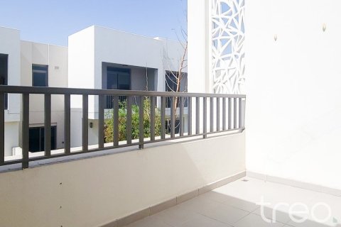 Townhouse de 4 dormitorios en Hayat Townhouses, UAE No. 198986 3