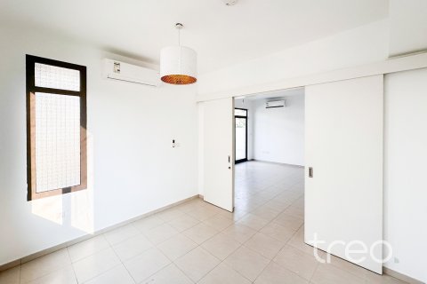 Townhouse de 4 dormitorios en Hayat Townhouses, UAE No. 198986 10