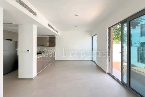 Villa de 4 dormitorios en Tilal Al Ghaf, UAE No. 149240