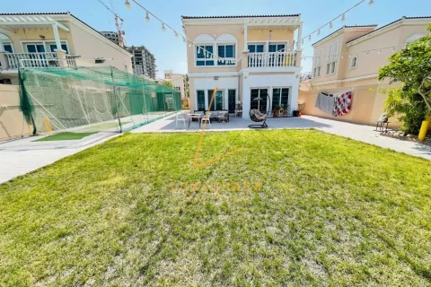 3 غرف نوم فيلا في دائرة قرية جميرا, الإمارات العربية المتحدة رقم 205627