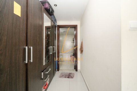 Квартира с 2 спальнями в Джумейра Вилладж Серкл, ОАЭ №205624 12