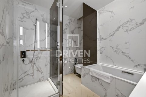 Квартира с 1 спальней в The Address Residences Dubai Opera, ОАЭ №192983 17