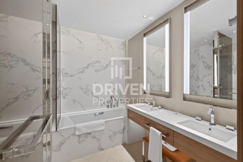 Квартира с 1 спальней в The Address Residences Dubai Opera, ОАЭ №192983 16