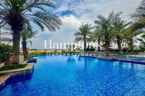 Apartment de 2 dormitorios en FIVE Palm Jumeirah, UAE No. 146714 14