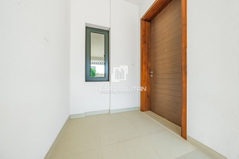 Вилла с 3 спальнями в EMAAR South, ОАЭ №130375 31