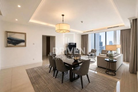 Apartment de 3 dormitorios en The Address Residence Fountain Views, UAE No. 204152 3