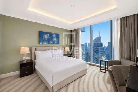 Apartment de 3 dormitorios en The Address Residence Fountain Views, UAE No. 204152 12