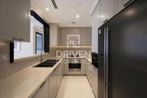 Apartment de 3 dormitorios en The Address Residence Fountain Views, UAE No. 204152 8