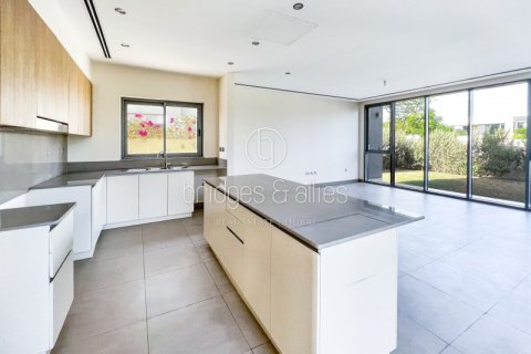 4 bedrooms Villa in Dubai Hills Estate, UAE No. 141684 6