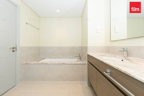 Apartment de 3 dormitorios en Dubai, UAE No. 198289 15