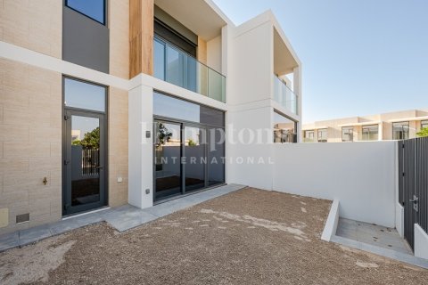 3 غرف نوم تاون هاوس  رقم 127613 21