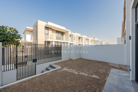 3 غرف نوم تاون هاوس  رقم 127613 19