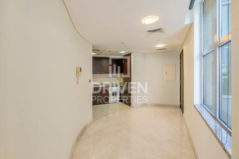 Studio Apartment in DIFC, UAE No. 138210 10